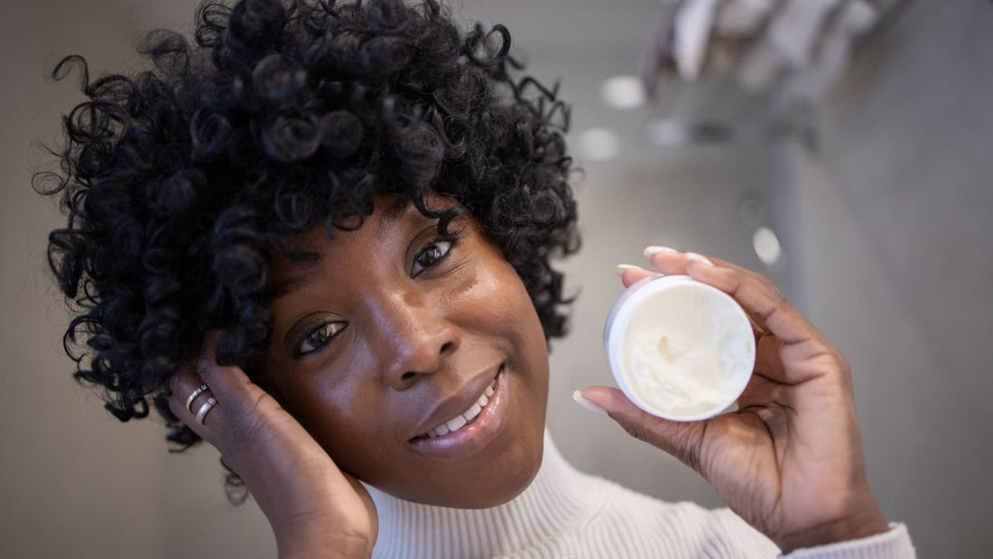 Les secrets d'une peau hydratée en hiver : Astuces pour prévenir la sécheresse cutanée - Ethnilink