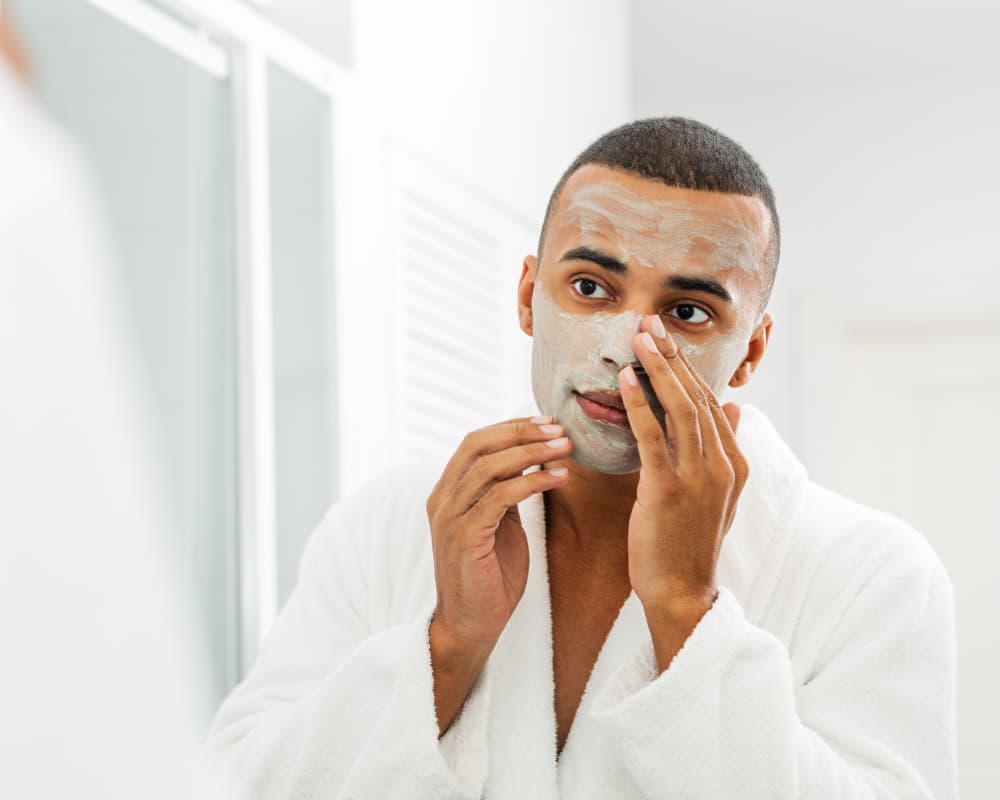 Soins visage et corps homme
